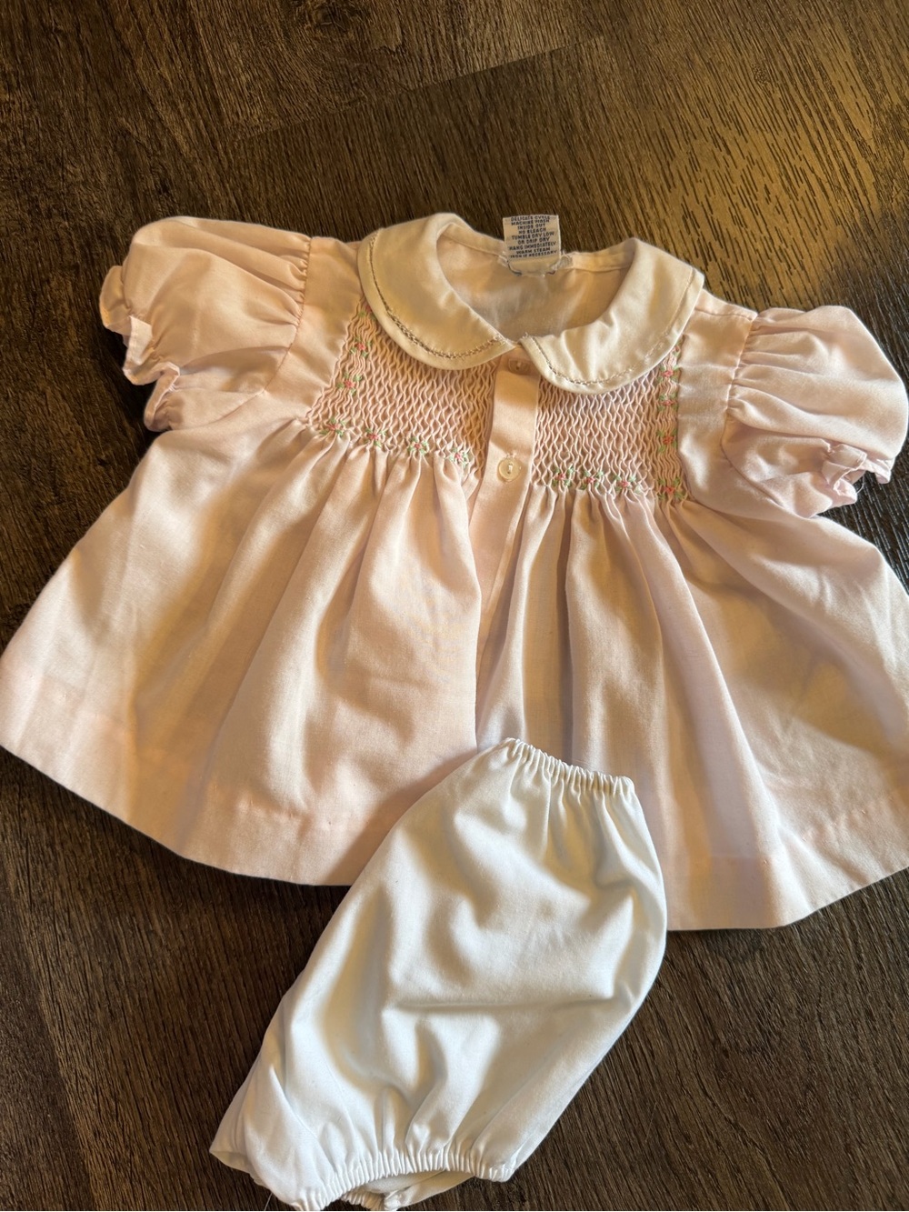 Carriage Boutique 12m Pink Smocked Baby Dress with Bloomer